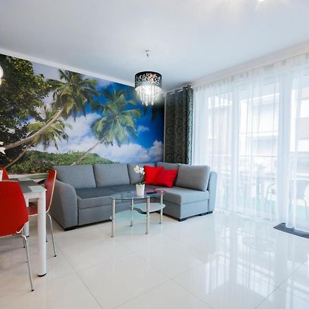 Apartament Ibiza Przy Plazy 레왈 외부 사진