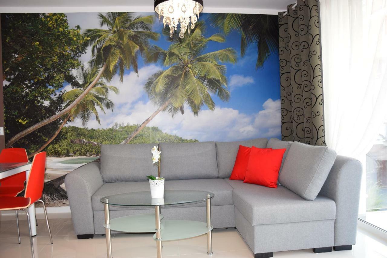 Apartament Ibiza Przy Plazy 레왈 외부 사진